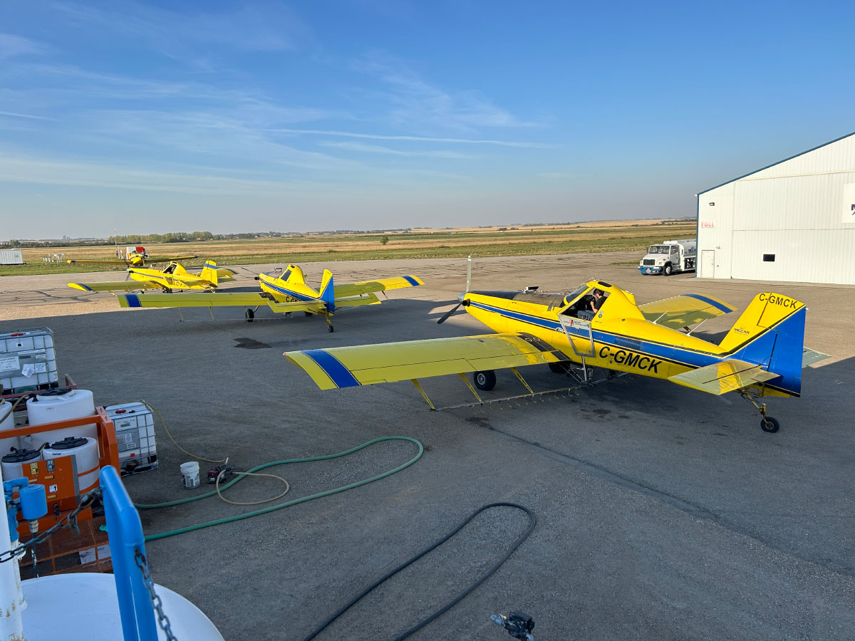Air Tractor 502B in line Air Tractor 502B in line